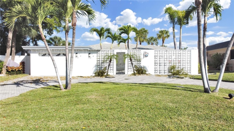 193 MAR STREET, ST PETE BEACH, Florida 33706, 2 Bedrooms Bedrooms, ,2 BathroomsBathrooms,Residential,For Sale,MAR,MFRU8223076