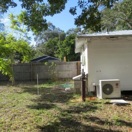 1215 ORANGE AVENUE, DUNEDIN, Florida 34698, 1 Bedroom Bedrooms, ,1 BathroomBathrooms,Residential,For Sale,ORANGE,MFRU8223601