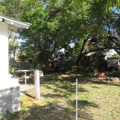 1215 ORANGE AVENUE, DUNEDIN, Florida 34698, 1 Bedroom Bedrooms, ,1 BathroomBathrooms,Residential,For Sale,ORANGE,MFRU8223601