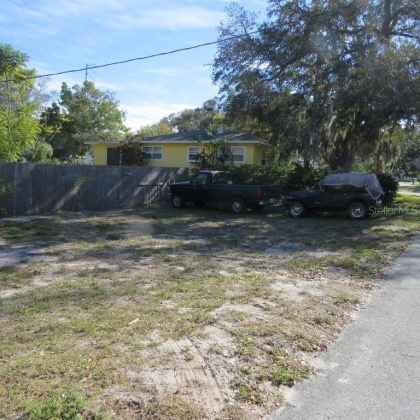 1215 ORANGE AVENUE, DUNEDIN, Florida 34698, 1 Bedroom Bedrooms, ,1 BathroomBathrooms,Residential,For Sale,ORANGE,MFRU8223601