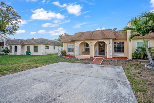 9876 84TH STREET, SEMINOLE, Florida 33777, 3 Bedrooms Bedrooms, ,1 BathroomBathrooms,Residential,For Sale,84TH,MFRU8223657