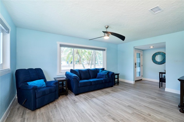 6019 VENETIAN BOULEVARD, ST PETERSBURG, Florida 33703, 3 Bedrooms Bedrooms, ,2 BathroomsBathrooms,Residential,For Sale,VENETIAN,MFRU8223430