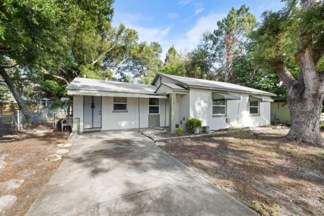 1320 WOODBINE STREET, CLEARWATER, Florida 33755, 4 Bedrooms Bedrooms, ,2 BathroomsBathrooms,Residential,For Sale,WOODBINE,MFRU8223280