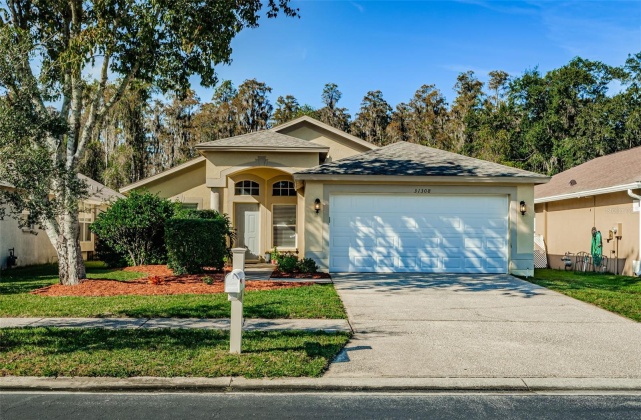 31308 WRENCREST DRIVE, ZEPHYRHILLS, Florida 33543, 3 Bedrooms Bedrooms, ,2 BathroomsBathrooms,Residential,For Sale,WRENCREST,MFRU8223359