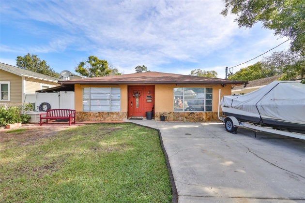 6603 ELIZABETH STREET, TAMPA, Florida 33604, 3 Bedrooms Bedrooms, ,2 BathroomsBathrooms,Residential,For Sale,ELIZABETH,MFRD6133793