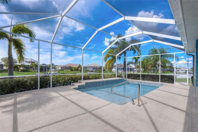 5328 LOON NEST COURT, APOLLO BEACH, Florida 33572, 4 Bedrooms Bedrooms, ,3 BathroomsBathrooms,Residential,For Sale,LOON NEST,MFRT3480730