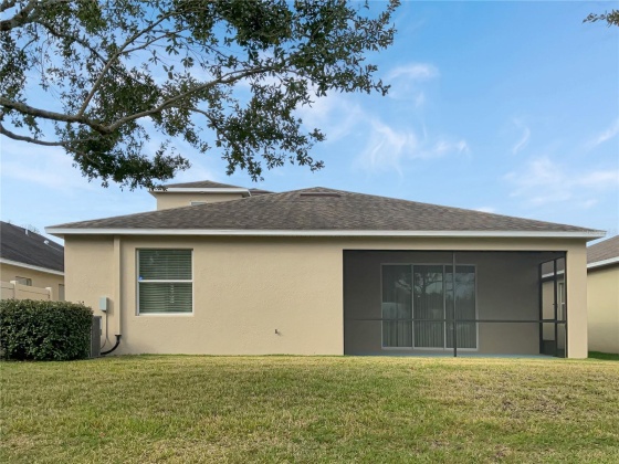 10315 SUMMER AZURE DRIVE, RIVERVIEW, Florida 33578, 4 Bedrooms Bedrooms, ,4 BathroomsBathrooms,Residential,For Sale,SUMMER AZURE,MFRO6164295