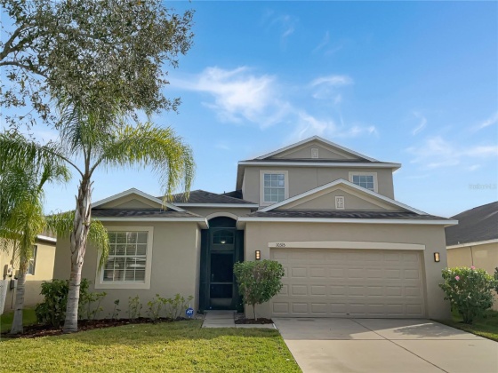 10315 SUMMER AZURE DRIVE, RIVERVIEW, Florida 33578, 4 Bedrooms Bedrooms, ,4 BathroomsBathrooms,Residential,For Sale,SUMMER AZURE,MFRO6164295