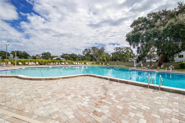 2070 WORLD PARKWAY BOULEVARD, CLEARWATER, Florida 33763, 2 Bedrooms Bedrooms, ,2 BathroomsBathrooms,Residential,For Sale,WORLD PARKWAY,MFRU8224308