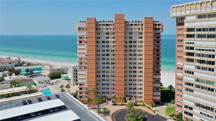 17900 GULF BOULEVARD, REDINGTON SHORES, Florida 33708, 2 Bedrooms Bedrooms, ,2 BathroomsBathrooms,Residential,For Sale,GULF,MFRU8223943