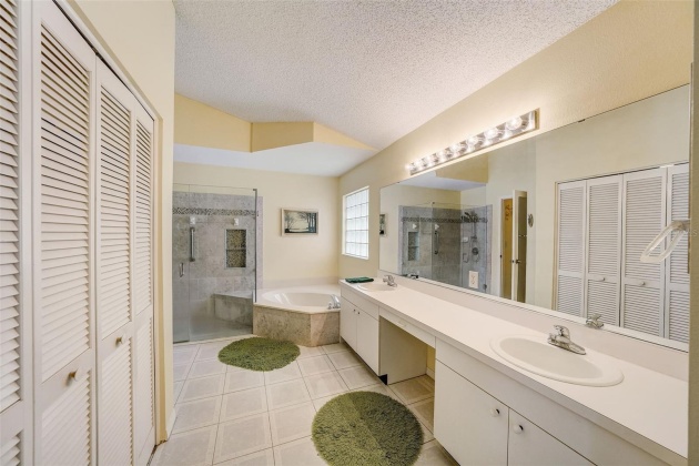 2016 DEL WEBB BOULEVARD, SUN CITY CENTER, Florida 33573, 2 Bedrooms Bedrooms, ,2 BathroomsBathrooms,Residential,For Sale,DEL WEBB,MFRT3491522