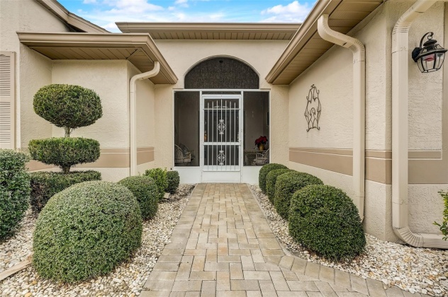 2016 DEL WEBB BOULEVARD, SUN CITY CENTER, Florida 33573, 2 Bedrooms Bedrooms, ,2 BathroomsBathrooms,Residential,For Sale,DEL WEBB,MFRT3491522