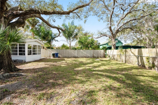 426 ROANOKE STREET, DUNEDIN, Florida 34698, 3 Bedrooms Bedrooms, ,2 BathroomsBathrooms,Residential,For Sale,ROANOKE,MFRU8224414