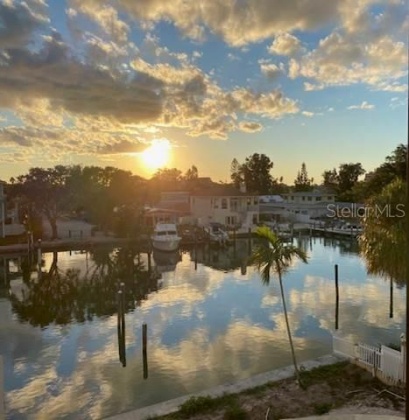 12400 CAPRI CIRCLE, TREASURE ISLAND, Florida 33706, 3 Bedrooms Bedrooms, ,3 BathroomsBathrooms,Residential,For Sale,CAPRI,MFRU8224471