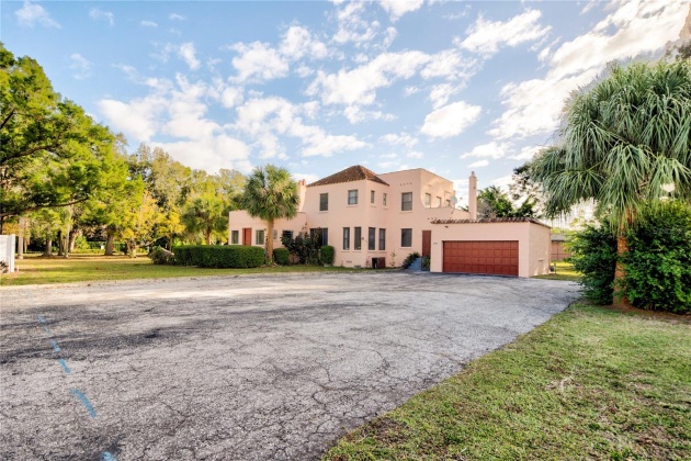 7010 PARK STREET, ST PETERSBURG, Florida 33707, 3 Bedrooms Bedrooms, ,2 BathroomsBathrooms,Residential,For Sale,PARK,MFRU8223998