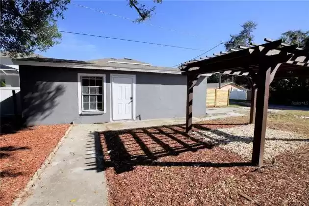 6426 HIMES AVENUE, TAMPA, Florida 33611, 3 Bedrooms Bedrooms, ,2 BathroomsBathrooms,Residential,For Sale,HIMES,MFRT3493494