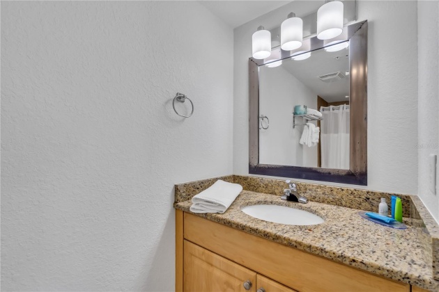 11605 GULF BOULEVARD, TREASURE ISLAND, Florida 33706, 1 Bedroom Bedrooms, ,1 BathroomBathrooms,Residential,For Sale,GULF,MFRU8224909