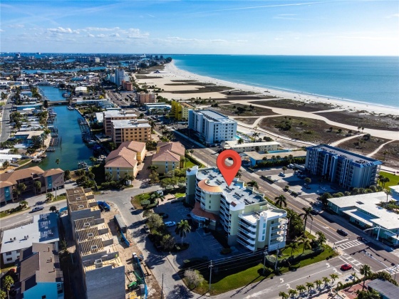 11605 GULF BOULEVARD, TREASURE ISLAND, Florida 33706, 1 Bedroom Bedrooms, ,1 BathroomBathrooms,Residential,For Sale,GULF,MFRU8224909