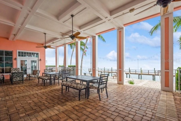 5005 COQUINA KEY DRIVE, ST PETERSBURG, Florida 33705, 1 Bedroom Bedrooms, ,1 BathroomBathrooms,Residential,For Sale,COQUINA KEY,MFRT3493753