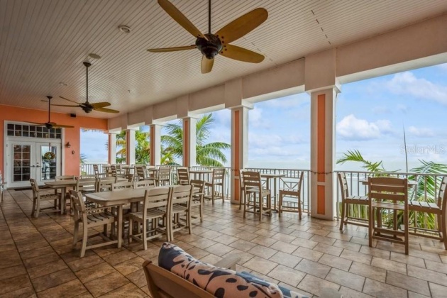 5005 COQUINA KEY DRIVE, ST PETERSBURG, Florida 33705, 1 Bedroom Bedrooms, ,1 BathroomBathrooms,Residential,For Sale,COQUINA KEY,MFRT3493753