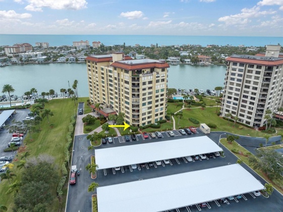 700 ISLAND WAY, CLEARWATER, Florida 33767, 2 Bedrooms Bedrooms, ,2 BathroomsBathrooms,Residential,For Sale,ISLAND,MFRU8224667