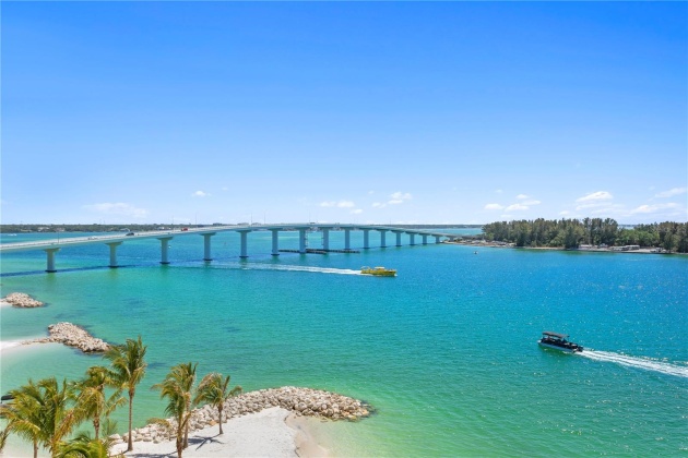 691 GULFVIEW BOULEVARD, CLEARWATER BEACH, Florida 33767, 1 Bedroom Bedrooms, ,1 BathroomBathrooms,Residential,For Sale,GULFVIEW,MFRU8224859