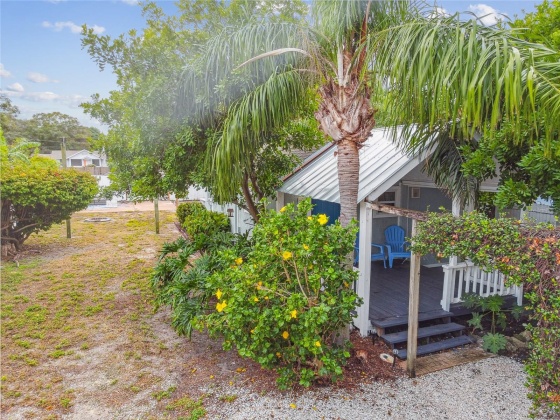 713 SMITH STREET, CLEARWATER, Florida 33756, 2 Bedrooms Bedrooms, ,1 BathroomBathrooms,Residential,For Sale,SMITH,MFRU8217936