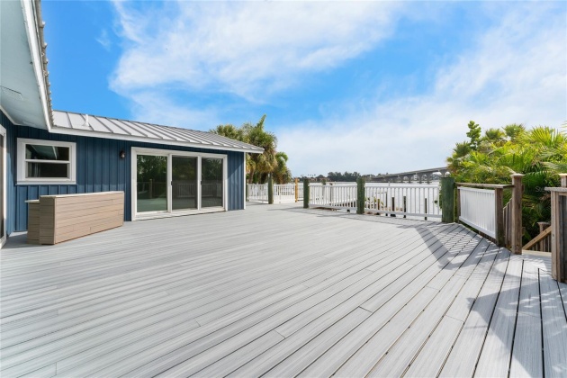 596 BELLE POINT DRIVE, ST PETE BEACH, Florida 33706, 3 Bedrooms Bedrooms, ,2 BathroomsBathrooms,Residential,For Sale,BELLE POINT,MFRT3436099