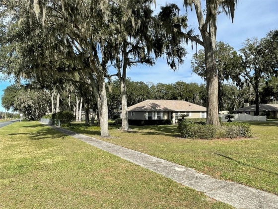 1414 STEPHENS OAK COURT, PLANT CITY, Florida 33567, 3 Bedrooms Bedrooms, ,2 BathroomsBathrooms,Residential,For Sale,STEPHENS OAK,MFRT3495259