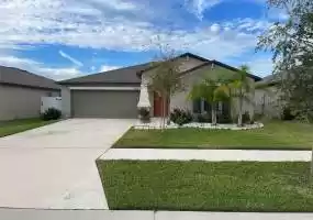 11210 KELLY GREEN AVENUE, WIMAUMA, Florida 33598, 3 Bedrooms Bedrooms, ,2 BathroomsBathrooms,Residential,For Sale,KELLY GREEN,MFRT3495877