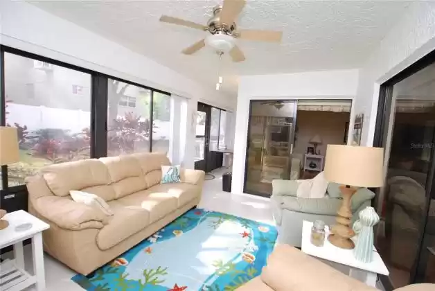2020 LAKEVIEW DRIVE, CLEARWATER, Florida 33763, 2 Bedrooms Bedrooms, ,2 BathroomsBathrooms,Residential,For Sale,LAKEVIEW,MFRU8226066
