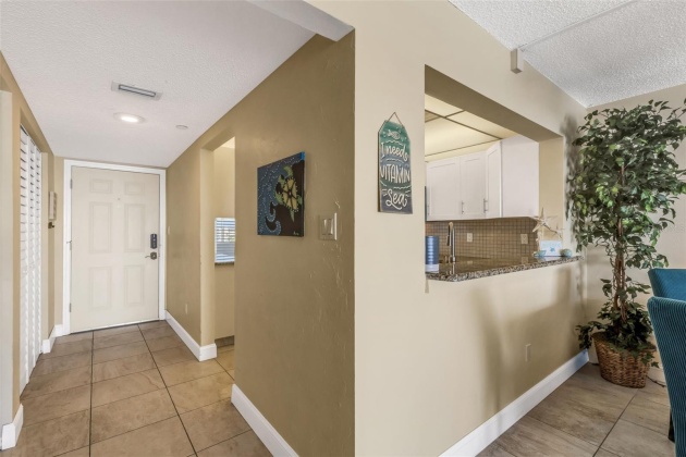 15000 GULF BOULEVARD, MADEIRA BEACH, Florida 33708, 2 Bedrooms Bedrooms, ,2 BathroomsBathrooms,Residential,For Sale,GULF,MFRU8226363