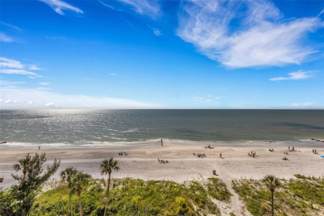 15000 GULF BOULEVARD, MADEIRA BEACH, Florida 33708, 2 Bedrooms Bedrooms, ,2 BathroomsBathrooms,Residential,For Sale,GULF,MFRU8226363