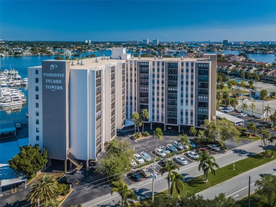 10355 PARADISE BOULEVARD, TREASURE ISLAND, Florida 33706, 1 Bedroom Bedrooms, ,1 BathroomBathrooms,Residential,For Sale,PARADISE,MFRU8225608