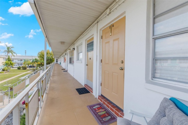 5940 21ST STREET, ST PETERSBURG, Florida 33714, 2 Bedrooms Bedrooms, ,1 BathroomBathrooms,Residential,For Sale,21ST,MFRU8226597