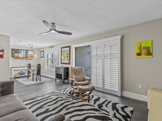 327 MOORINGS COVE DRIVE, TARPON SPRINGS, Florida 34689, 2 Bedrooms Bedrooms, ,2 BathroomsBathrooms,Residential,For Sale,MOORINGS COVE,MFRU8225743