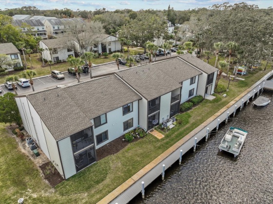 327 MOORINGS COVE DRIVE, TARPON SPRINGS, Florida 34689, 2 Bedrooms Bedrooms, ,2 BathroomsBathrooms,Residential,For Sale,MOORINGS COVE,MFRU8225743