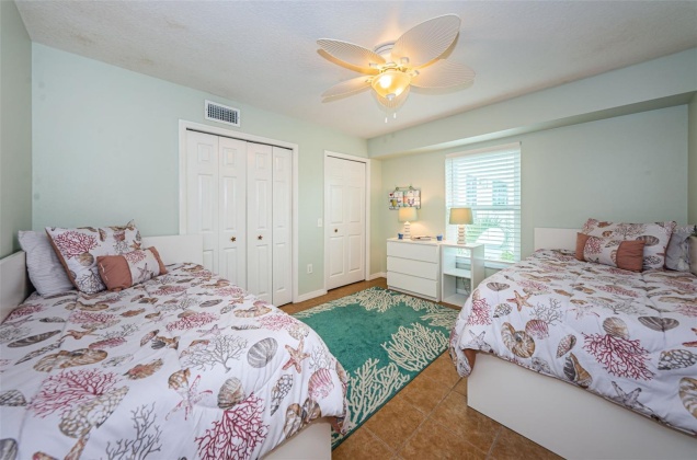 718 GULF BOULEVARD, INDIAN ROCKS BEACH, Florida 33785, 2 Bedrooms Bedrooms, ,2 BathroomsBathrooms,Residential,For Sale,GULF,MFRU8225712