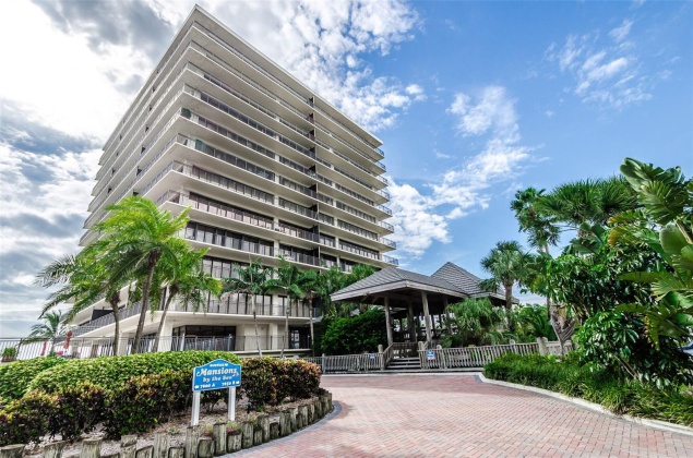 7650 BAYSHORE DRIVE, TREASURE ISLAND, Florida 33706, 1 Bedroom Bedrooms, ,1 BathroomBathrooms,Residential,For Sale,BAYSHORE,MFRU8225512