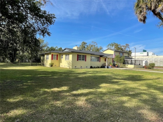 750 CHARLIE TAYLOR ROAD, PLANT CITY, Florida 33566, 5 Bedrooms Bedrooms, ,3 BathroomsBathrooms,Residential,For Sale,CHARLIE TAYLOR,MFRL4941682