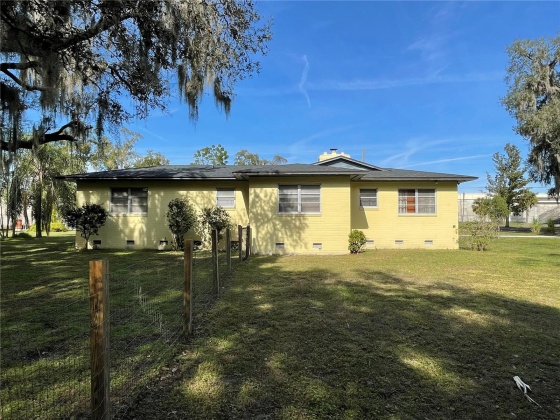 750 CHARLIE TAYLOR ROAD, PLANT CITY, Florida 33566, 5 Bedrooms Bedrooms, ,3 BathroomsBathrooms,Residential,For Sale,CHARLIE TAYLOR,MFRL4941682