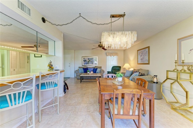 661 POINSETTIA AVENUE, CLEARWATER BEACH, Florida 33767, 1 Bedroom Bedrooms, ,1 BathroomBathrooms,Residential,For Sale,POINSETTIA,MFRA4592322