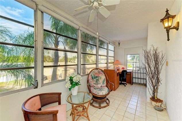 661 POINSETTIA AVENUE, CLEARWATER BEACH, Florida 33767, 1 Bedroom Bedrooms, ,1 BathroomBathrooms,Residential,For Sale,POINSETTIA,MFRA4592322