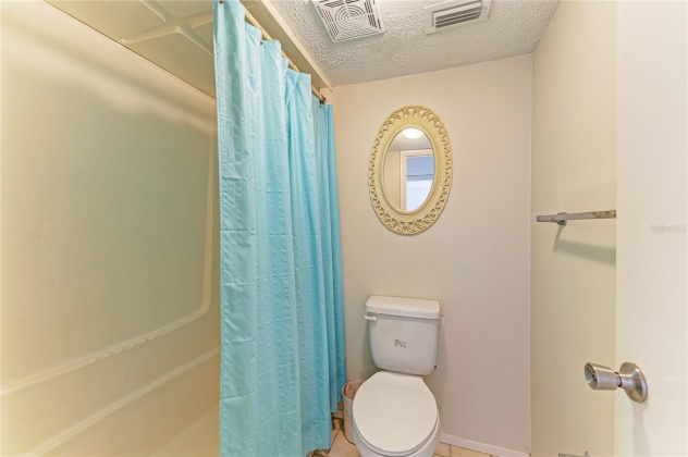 661 POINSETTIA AVENUE, CLEARWATER BEACH, Florida 33767, 1 Bedroom Bedrooms, ,1 BathroomBathrooms,Residential,For Sale,POINSETTIA,MFRA4592322