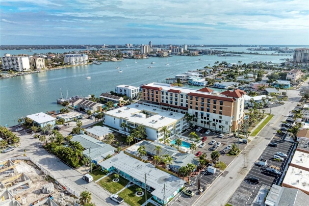 661 POINSETTIA AVENUE, CLEARWATER BEACH, Florida 33767, 1 Bedroom Bedrooms, ,1 BathroomBathrooms,Residential,For Sale,POINSETTIA,MFRA4592322