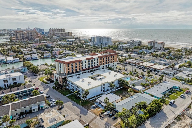 661 POINSETTIA AVENUE, CLEARWATER BEACH, Florida 33767, 1 Bedroom Bedrooms, ,1 BathroomBathrooms,Residential,For Sale,POINSETTIA,MFRA4592322