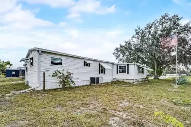 1710 7TH STREET, RUSKIN, Florida 33570, 2 Bedrooms Bedrooms, ,2 BathroomsBathrooms,Residential,For Sale,7TH,MFRT3497526