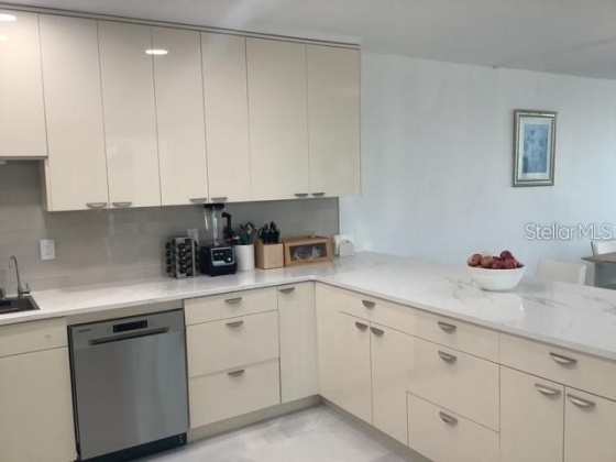 5396 GULF BOULEVARD, ST PETE BEACH, Florida 33706, 2 Bedrooms Bedrooms, ,2 BathroomsBathrooms,Residential,For Sale,GULF,MFRU8226286