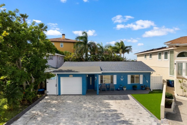 17744 1ST STREET, REDINGTON SHORES, Florida 33708, 3 Bedrooms Bedrooms, ,2 BathroomsBathrooms,Residential,For Sale,1ST,MFRU8227413