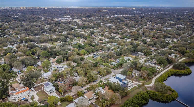 2618 QUINCY STREET, GULFPORT, Florida 33711, 3 Bedrooms Bedrooms, ,2 BathroomsBathrooms,Residential,For Sale,QUINCY,MFRU8227424